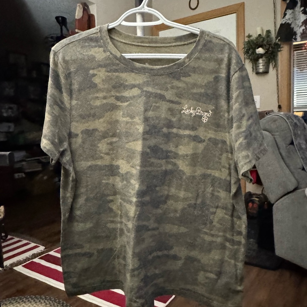 Lucky Brand Men's Green Camo Tee